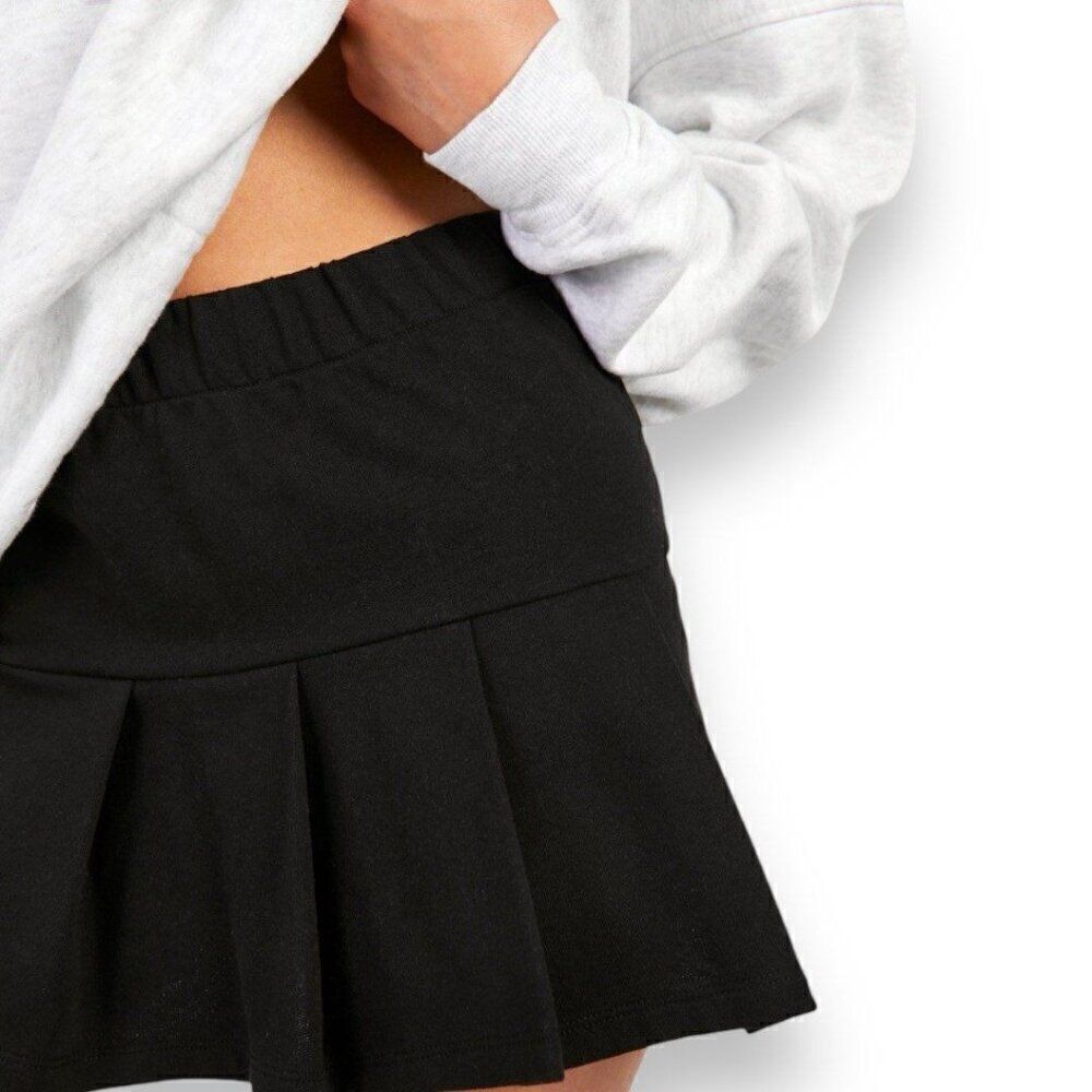 Boohoo Pleated Mini Tennis Skirt